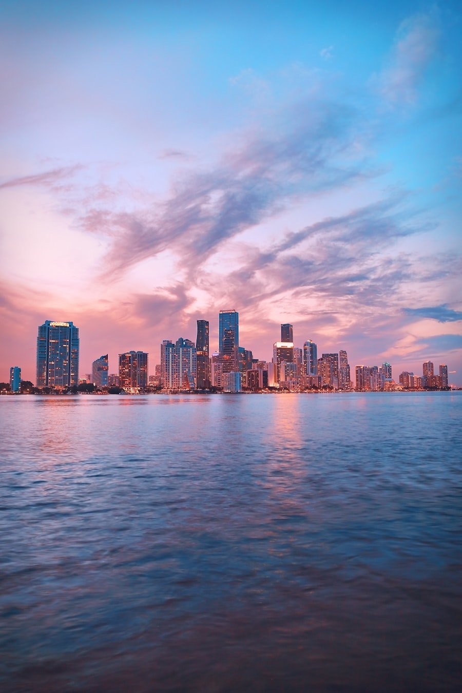 Orlando lake and downtown skyline